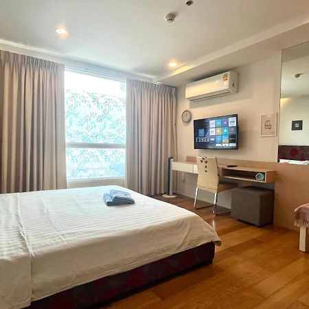 Cozy Studio Walk To Bts Free Wi-Fi Great Location Μπανγκόκ Εξωτερικό φωτογραφία